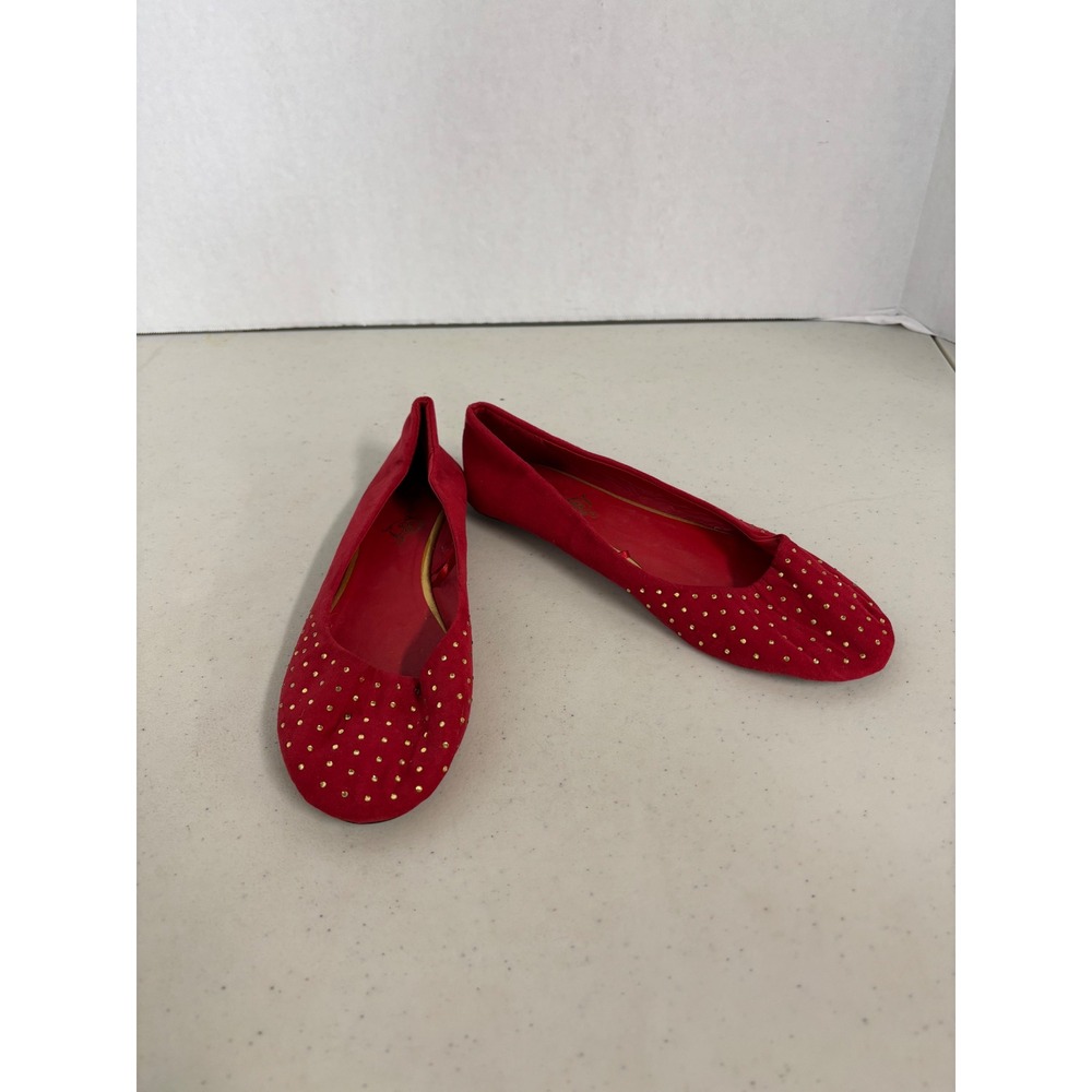 Sole Mates Red Faux Suede Gold‎ Studded Ballet Flats Womens Size 6 Round Toe